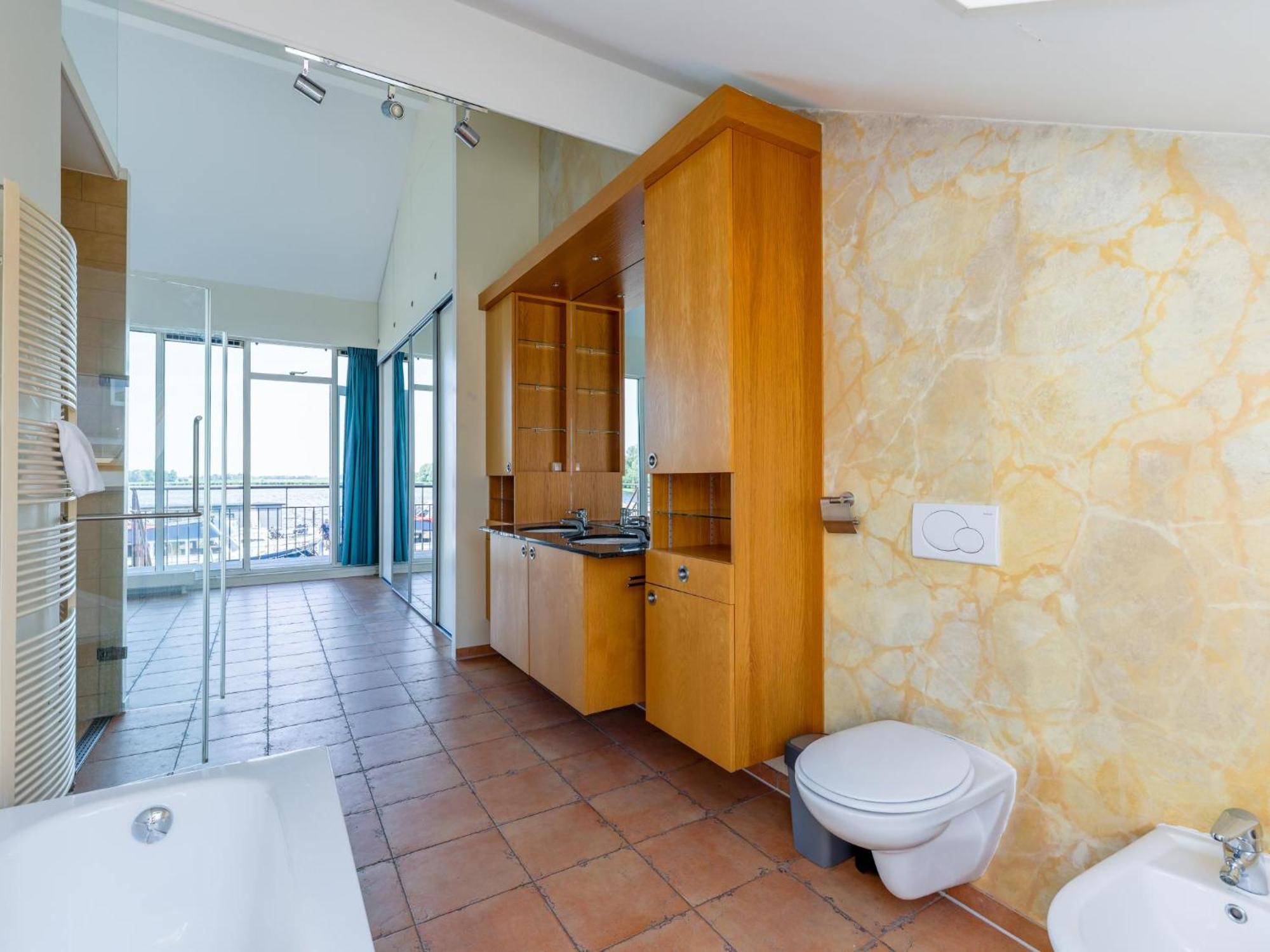 Penthouse Villa Uitgeest ภายนอก รูปภาพ
