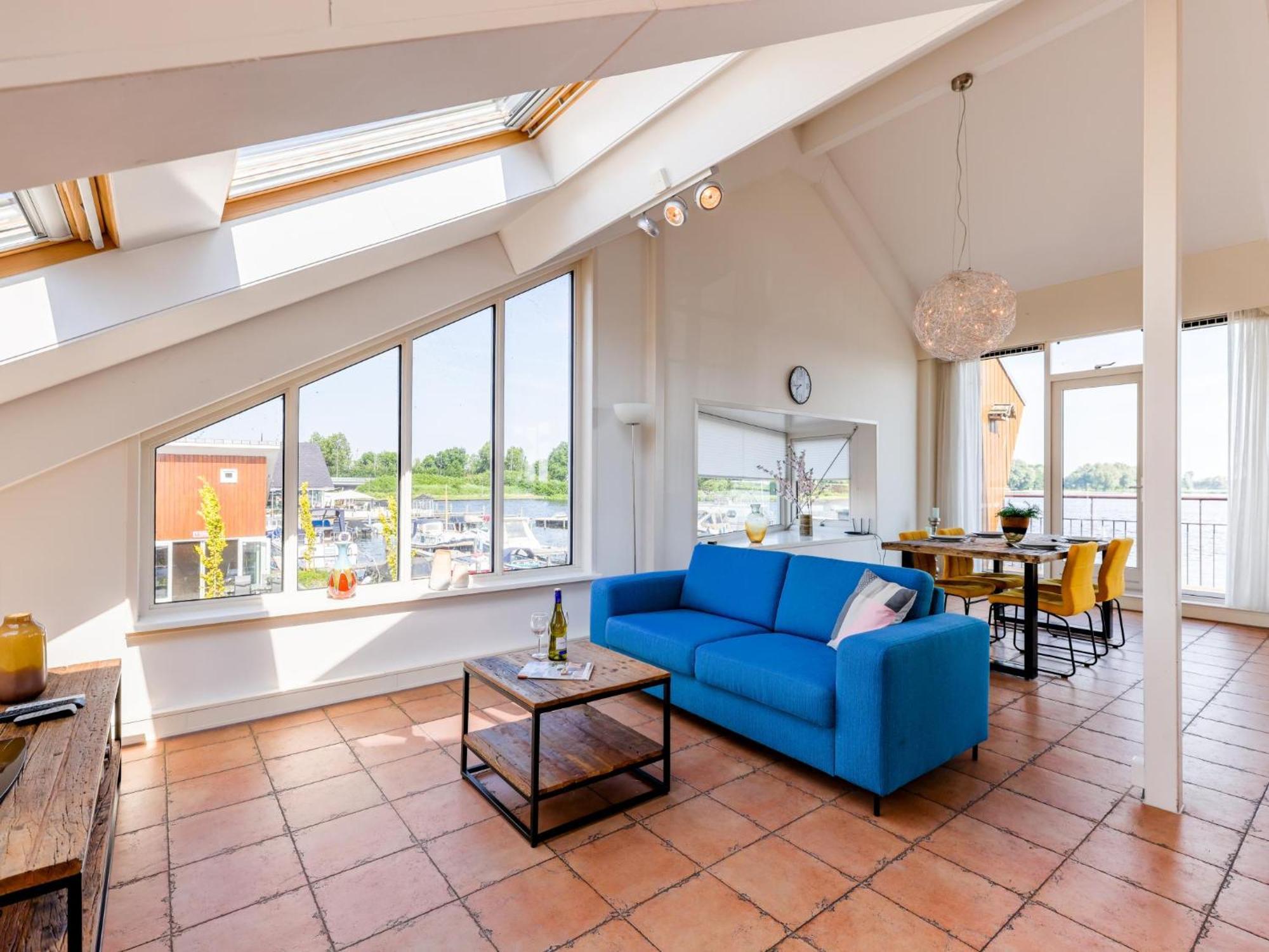 Penthouse Villa Uitgeest ภายนอก รูปภาพ