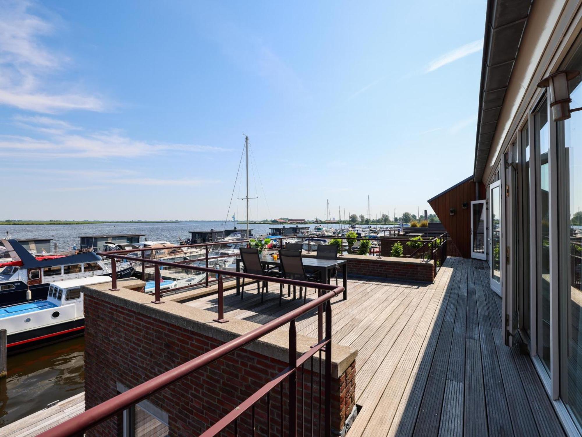 Penthouse Villa Uitgeest ภายนอก รูปภาพ